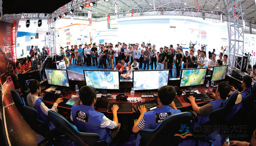 對此表示擔 對此表示擔