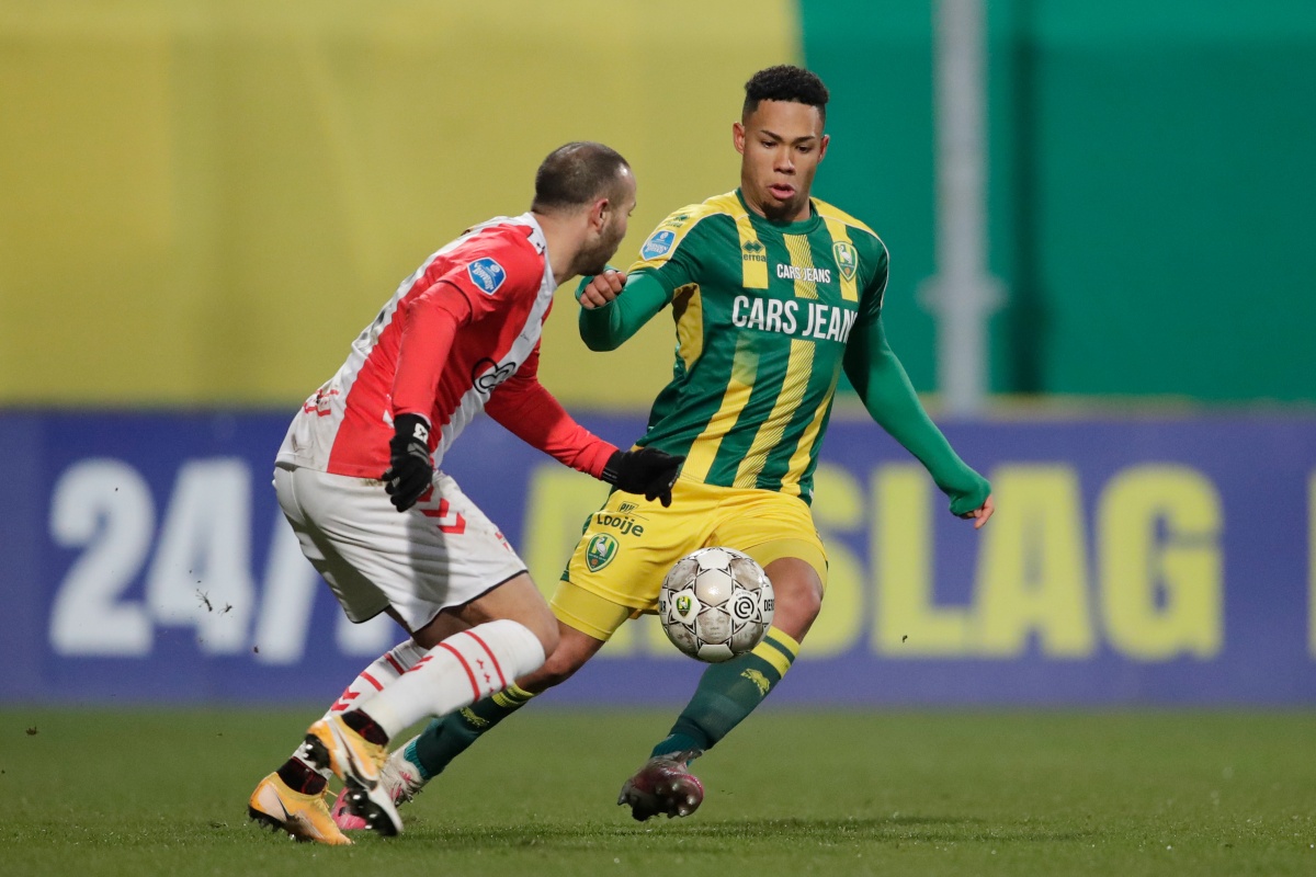 梁靖崑的崛 梁靖崑的崛