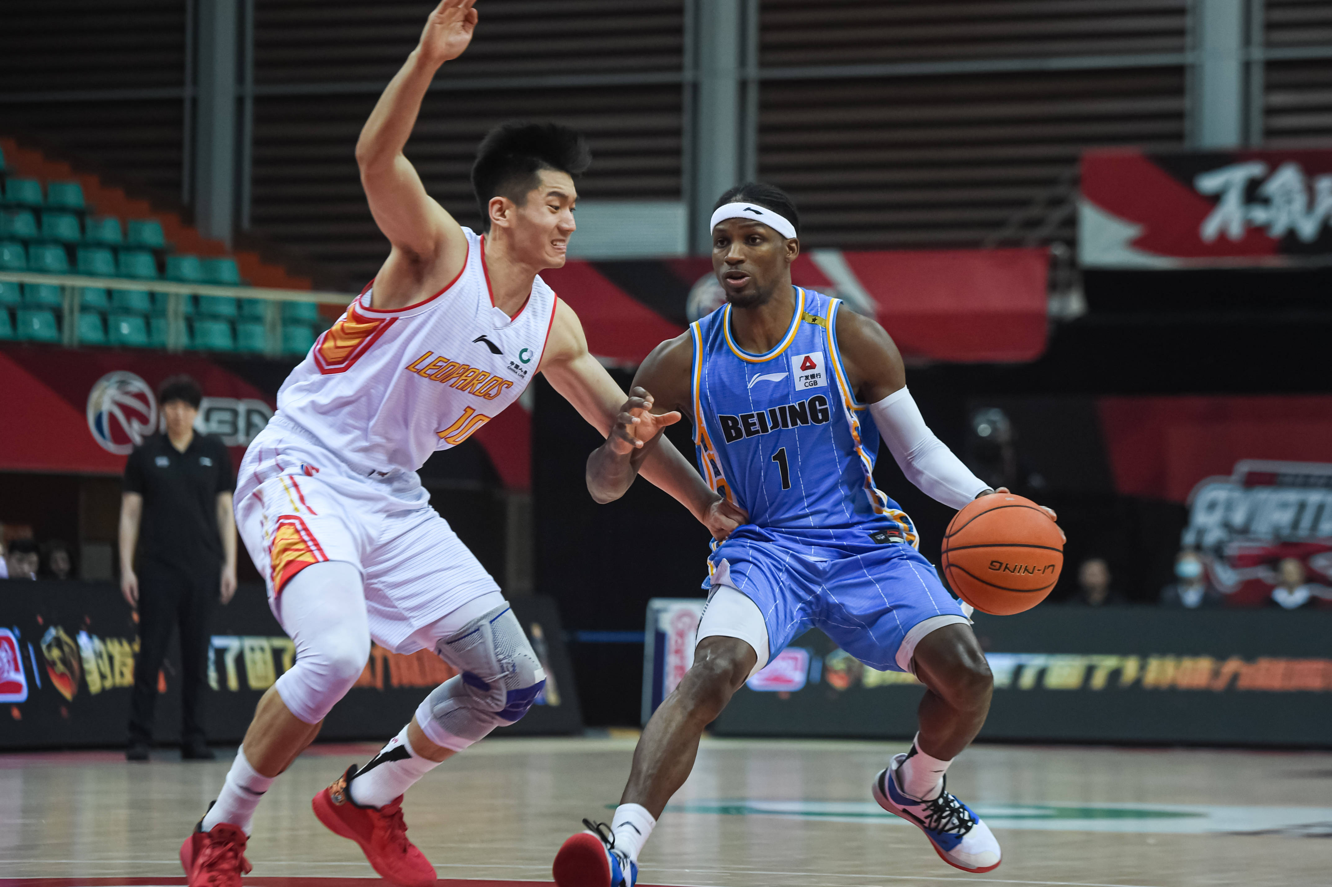 在考虑选手 在考虑选手