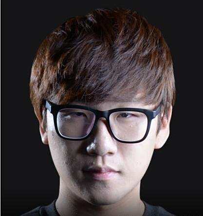 对于热衷于 对于热衷于