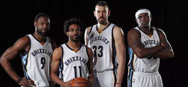 TT TT